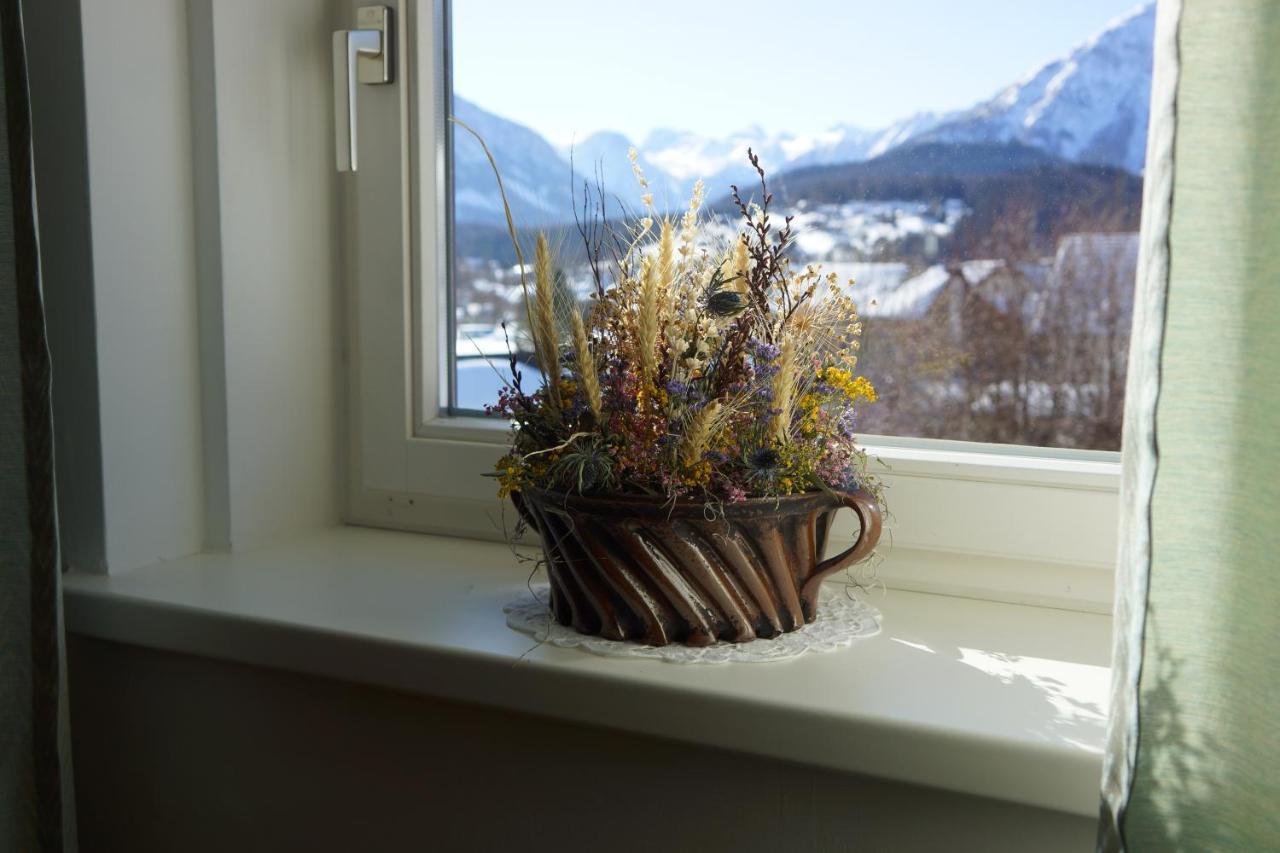 Apartamento Altes Pfarrhaus Altaussee Exterior foto